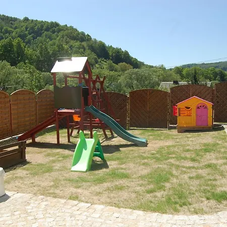 Justynka לינה וארוחת בוקר