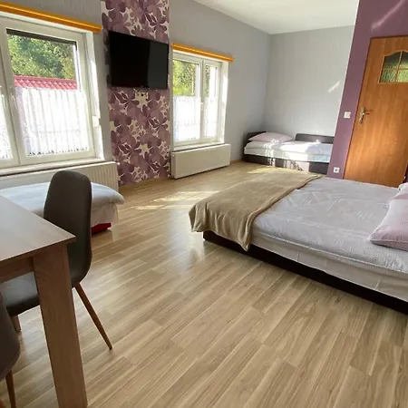 Justynka Bystrzyca Górna