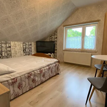 Justynka 住宿加早餐酒店